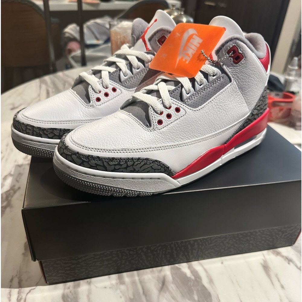 Brand New Nike Air Jordan 3 OG Fire Red 2022 Size 9.5